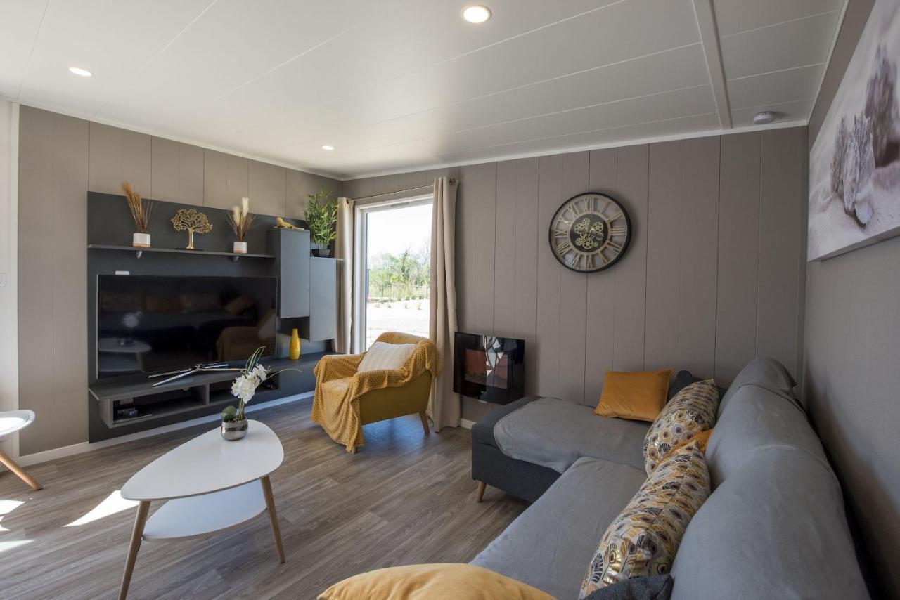 Chalet Pour 6 Dans Un Domaine Avec Piscine Bretignolles-sur-Mer ภายนอก รูปภาพ