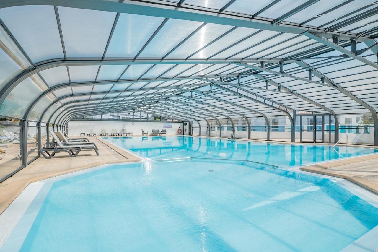 Chalet Pour 6 Dans Un Domaine Avec Piscine Bretignolles-sur-Mer ภายนอก รูปภาพ