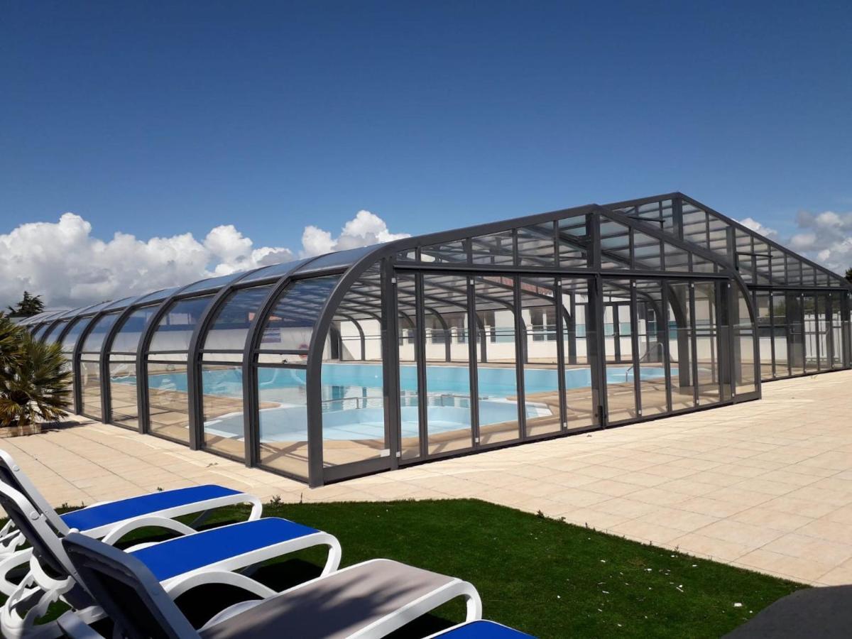Chalet Pour 6 Dans Un Domaine Avec Piscine Bretignolles-sur-Mer ภายนอก รูปภาพ